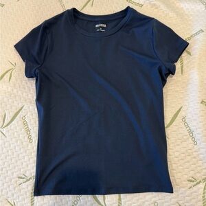 Hollister navy blue fitted t-shirt